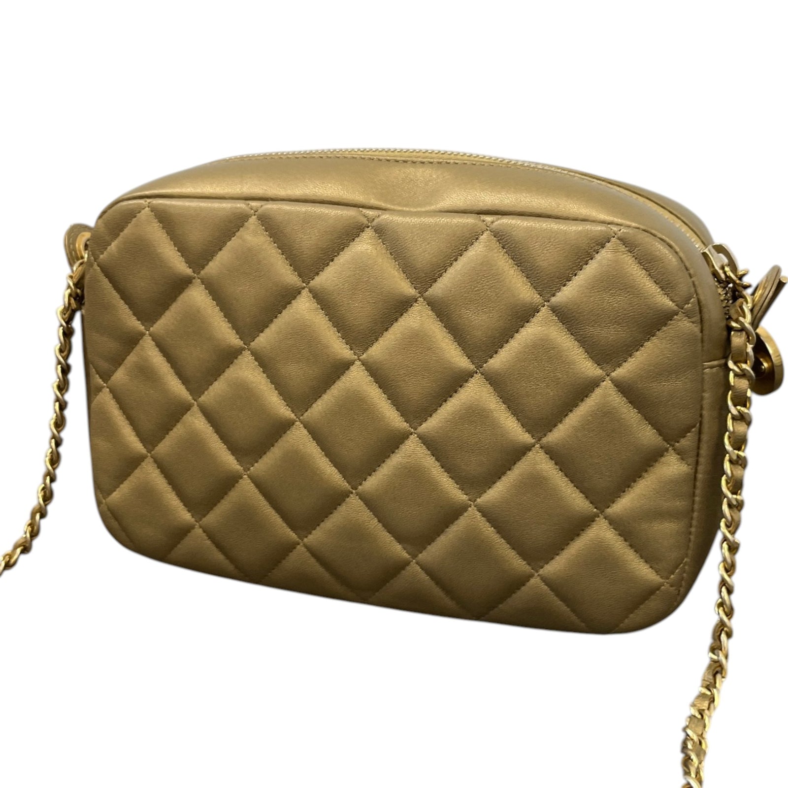 Women's Cc Matelasse Camera Bag Gold - Photo 9