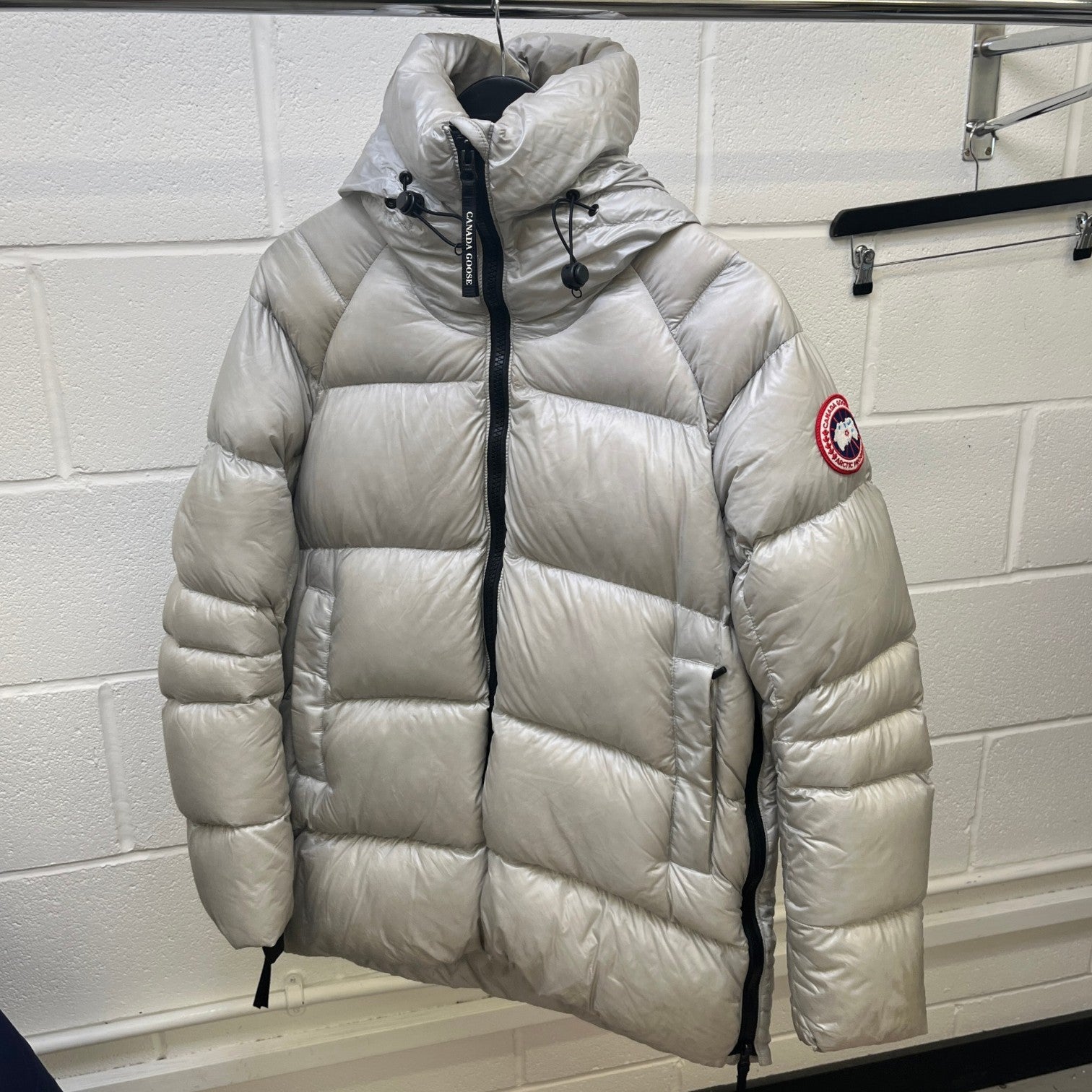 Women's Cypress Down Jacket Grey Size M - Photo 9