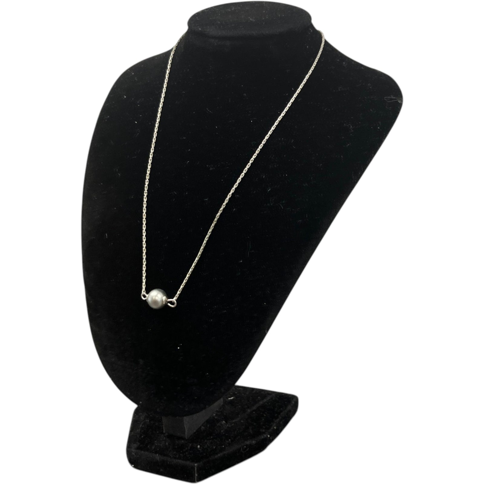 Women's CD Pearl Necklace Silver - Photo 3