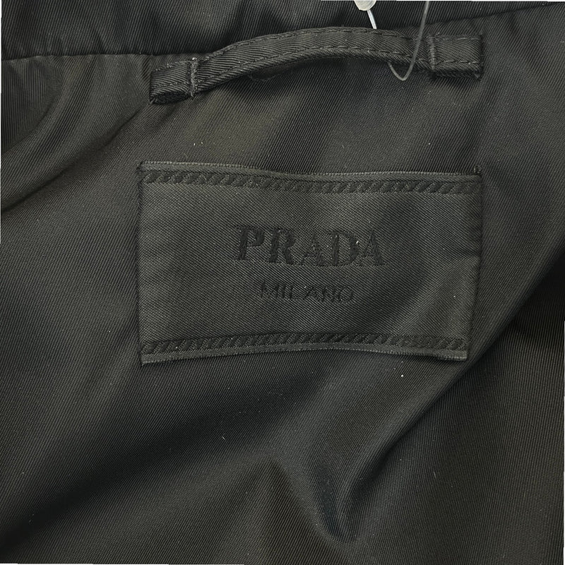 Men's Plaque Logo Re-Nylon Cropped Down Jacket Black Size L