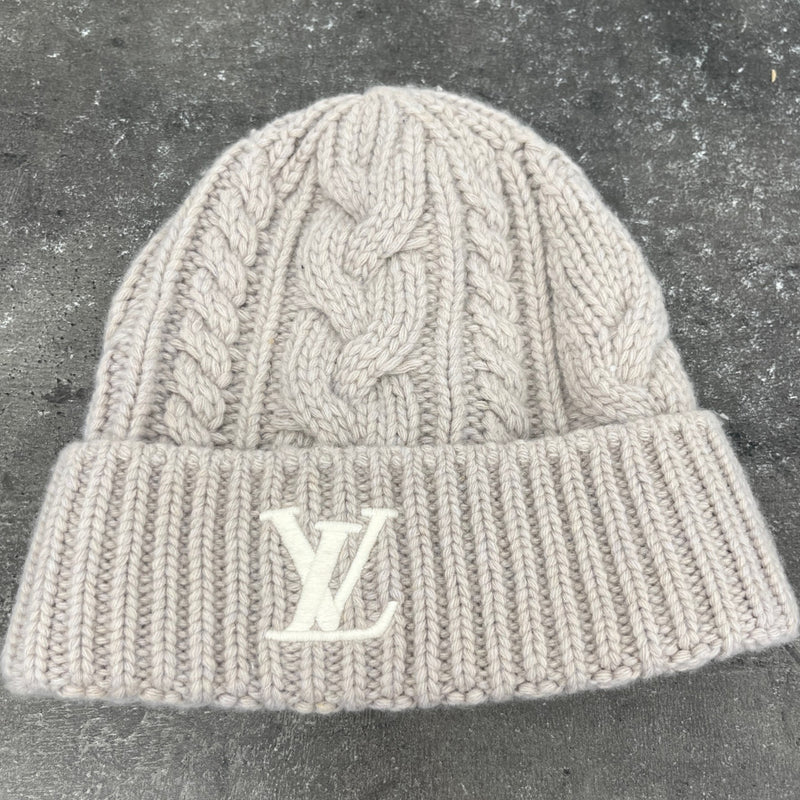 Men's LV Mini Cable Beanie Hat Grey Size S