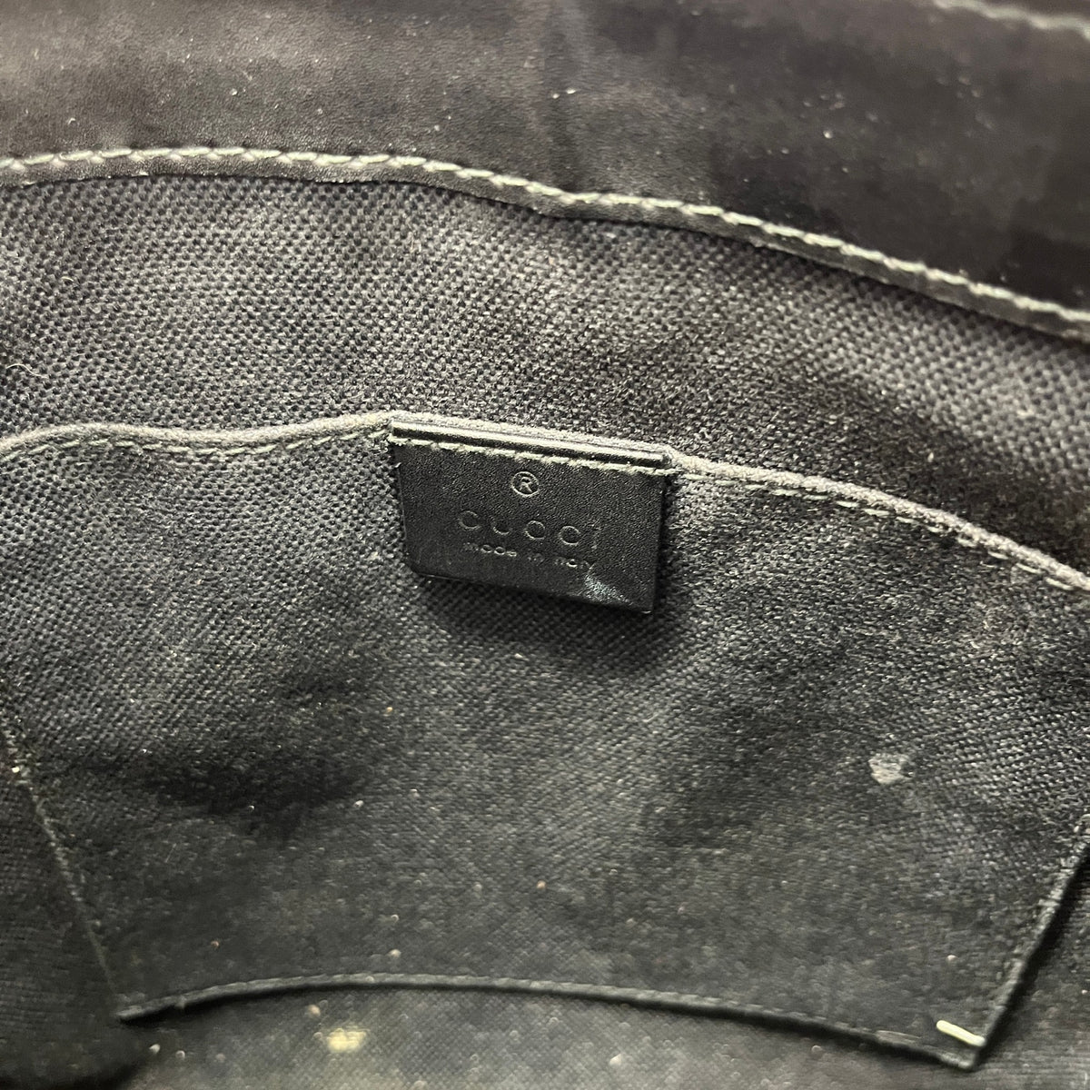 Men's GG Supreme Messenger Bag Black - Photo 10