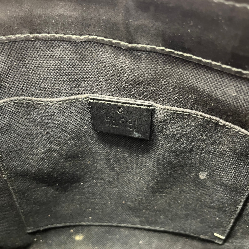 Men's GG Supreme Messenger Bag Black