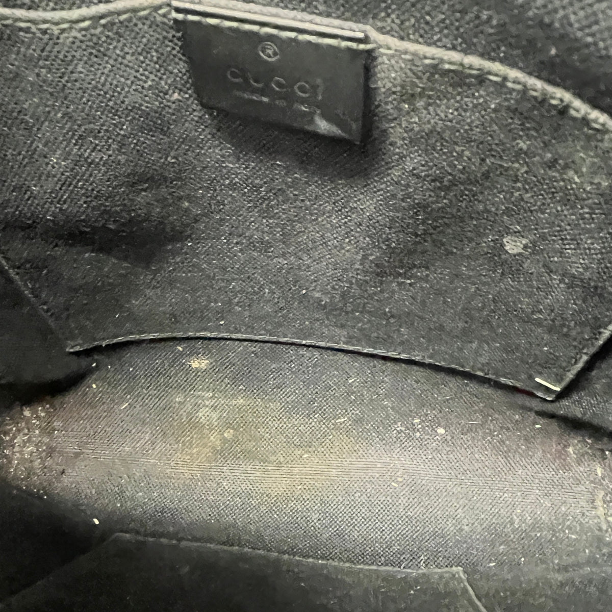 Men's GG Supreme Messenger Bag Black - Photo 11