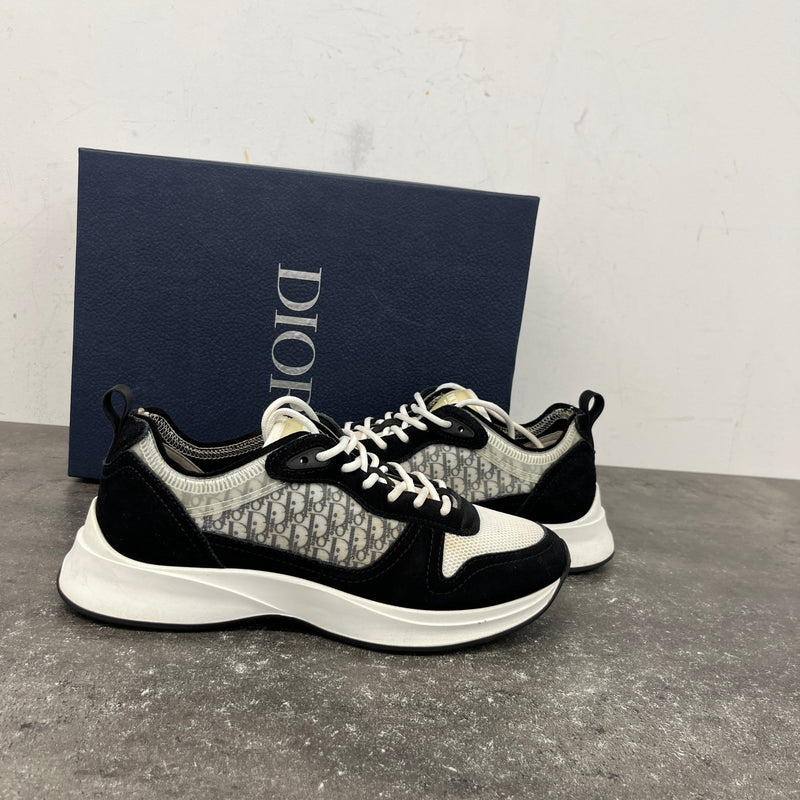 Men's B25 Low Trainers Black Size UK 7 / EU 41