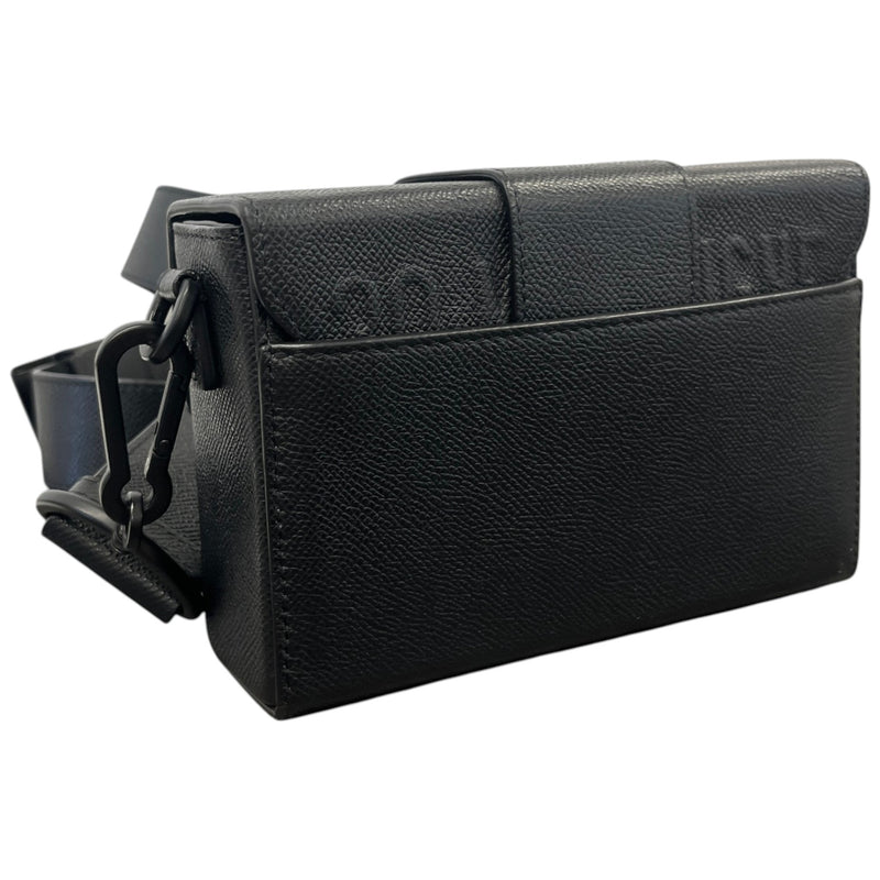 Women's 30 Montaigne Box Handbag Black