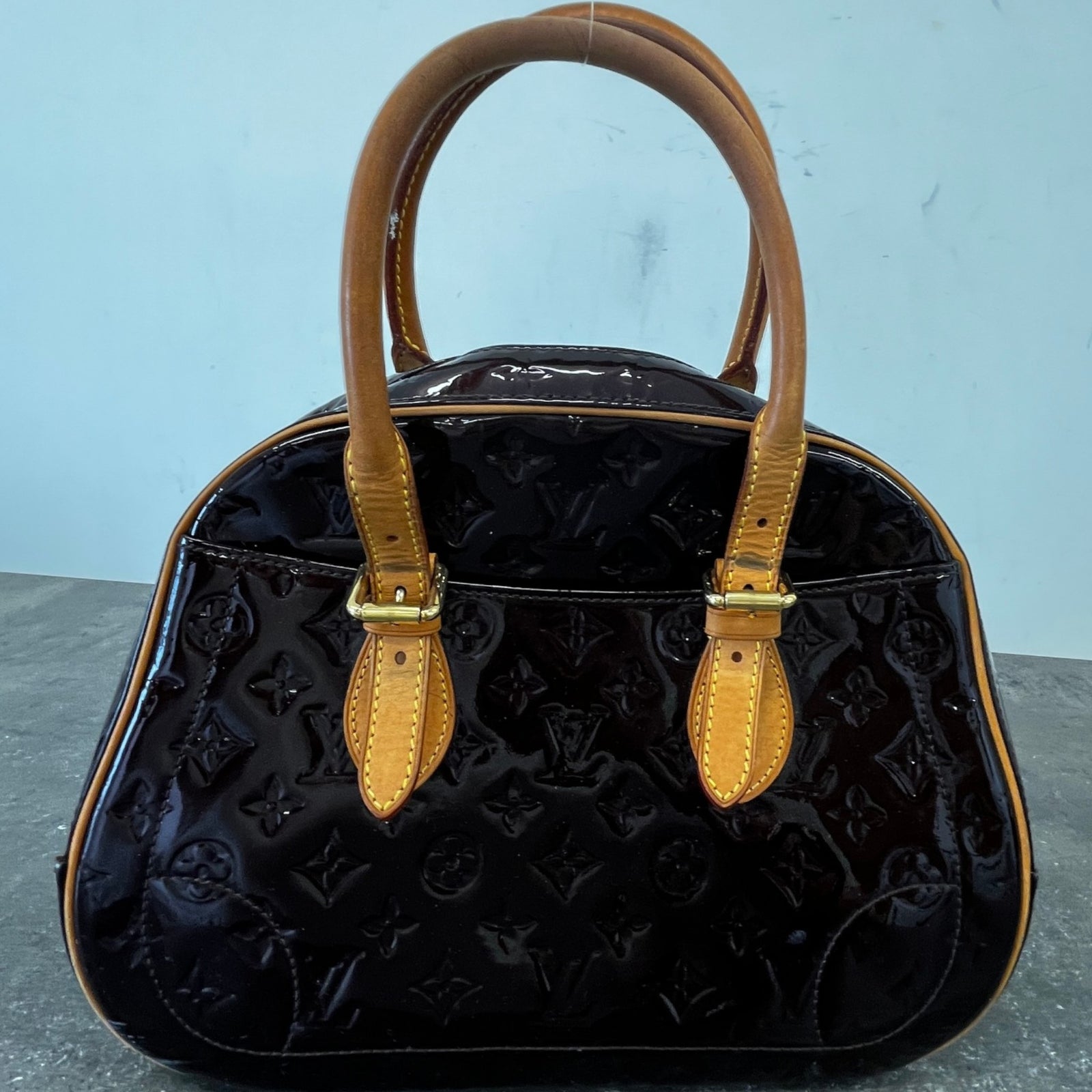 Women's Amarante Monogram Vernis Summit Drive Bag Burgundy - Photo 12