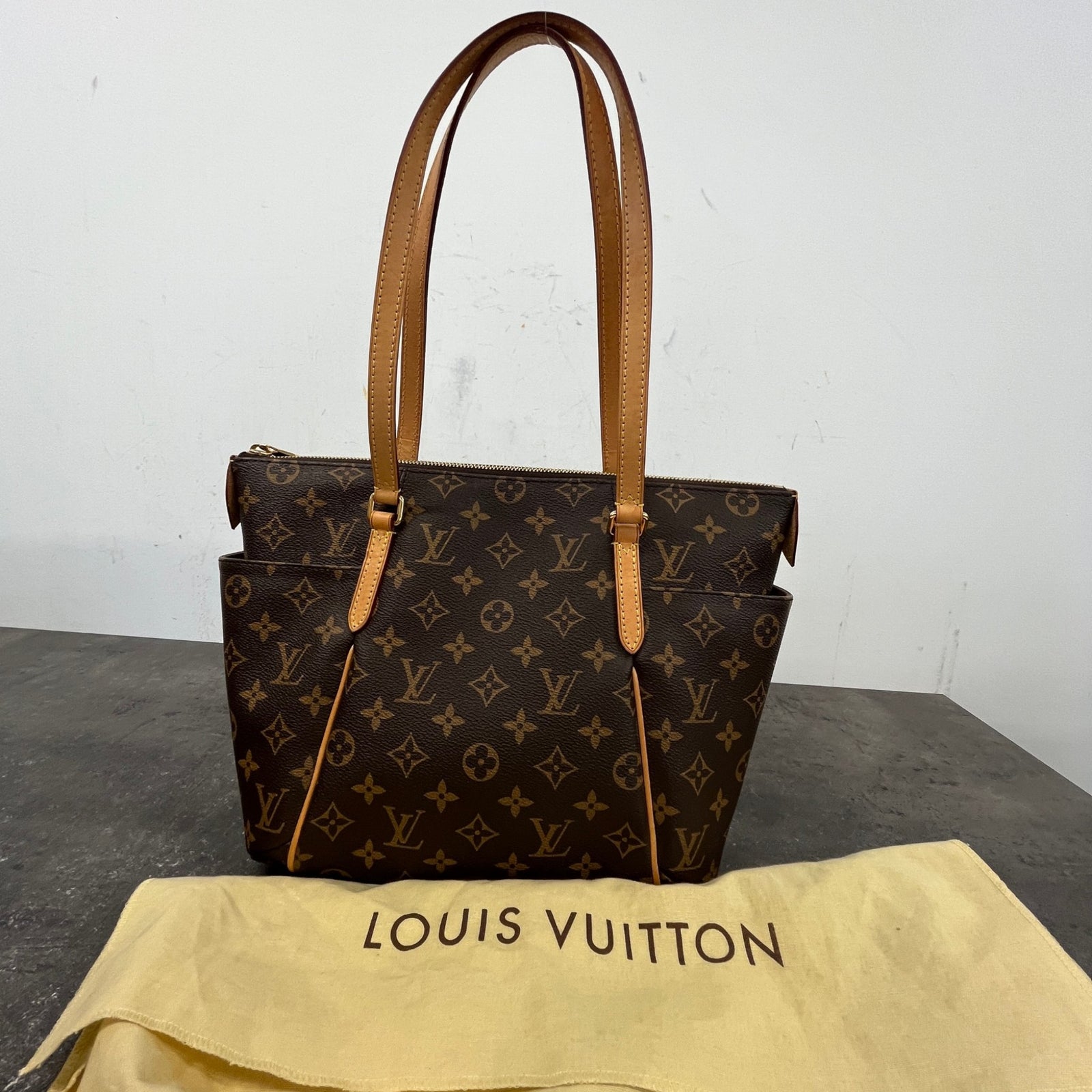 Women's Monogram Totally Pm Tote Bag Brown - Photo 13