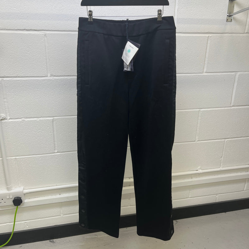 Men's Re-Nylon Plaque Logo Trousers Black Size S