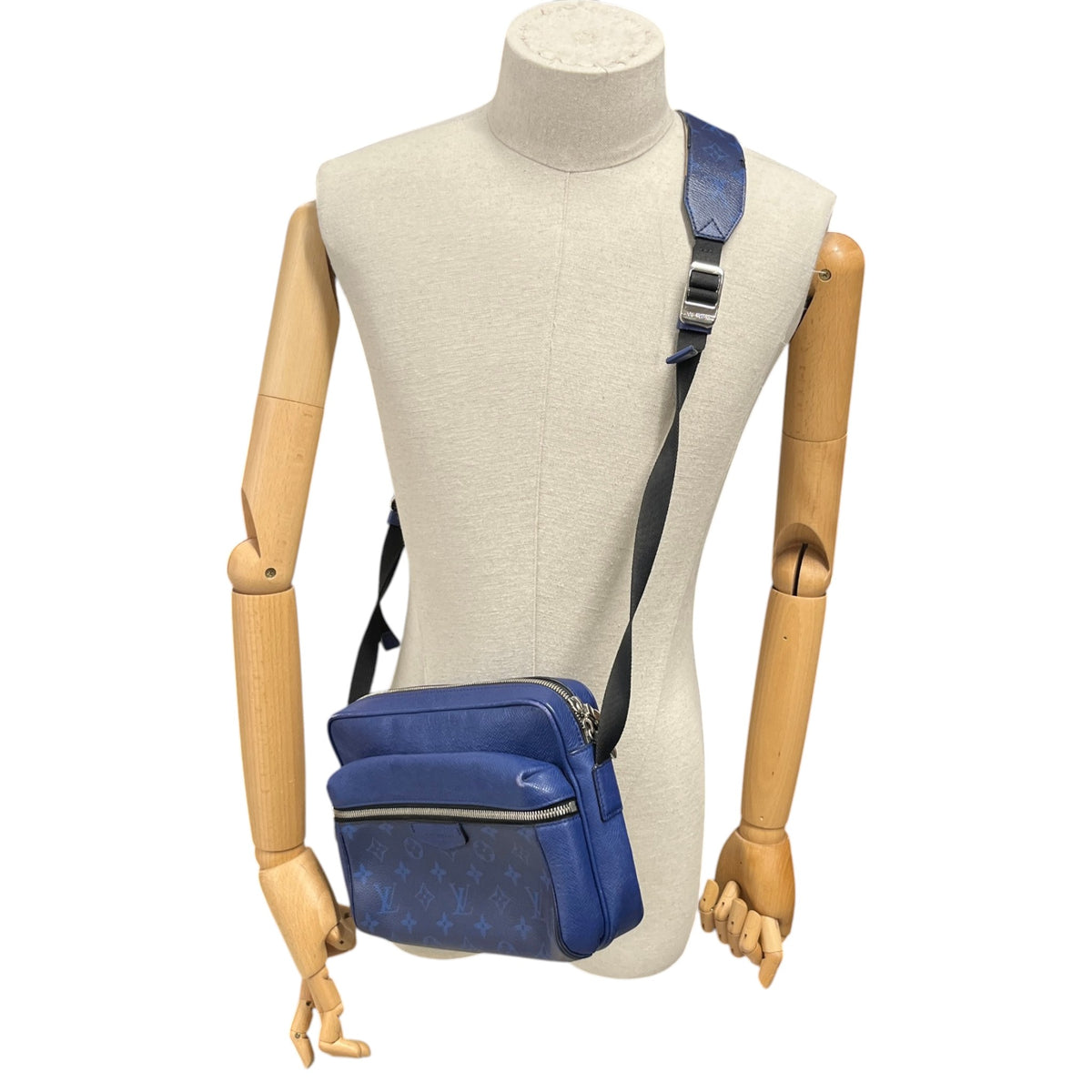 Men's Taigarama Monogram Outdoor Messenger Bag Blue - Photo 2