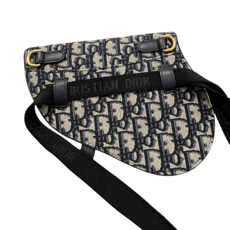 Women's Oblique Saddle Belt Bag Navy