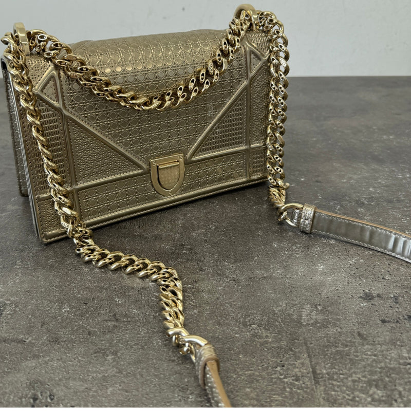 Women's Diorama Flap Handbag Gold