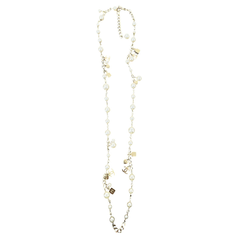 Women's Pearl CC Logo Necklace Gold