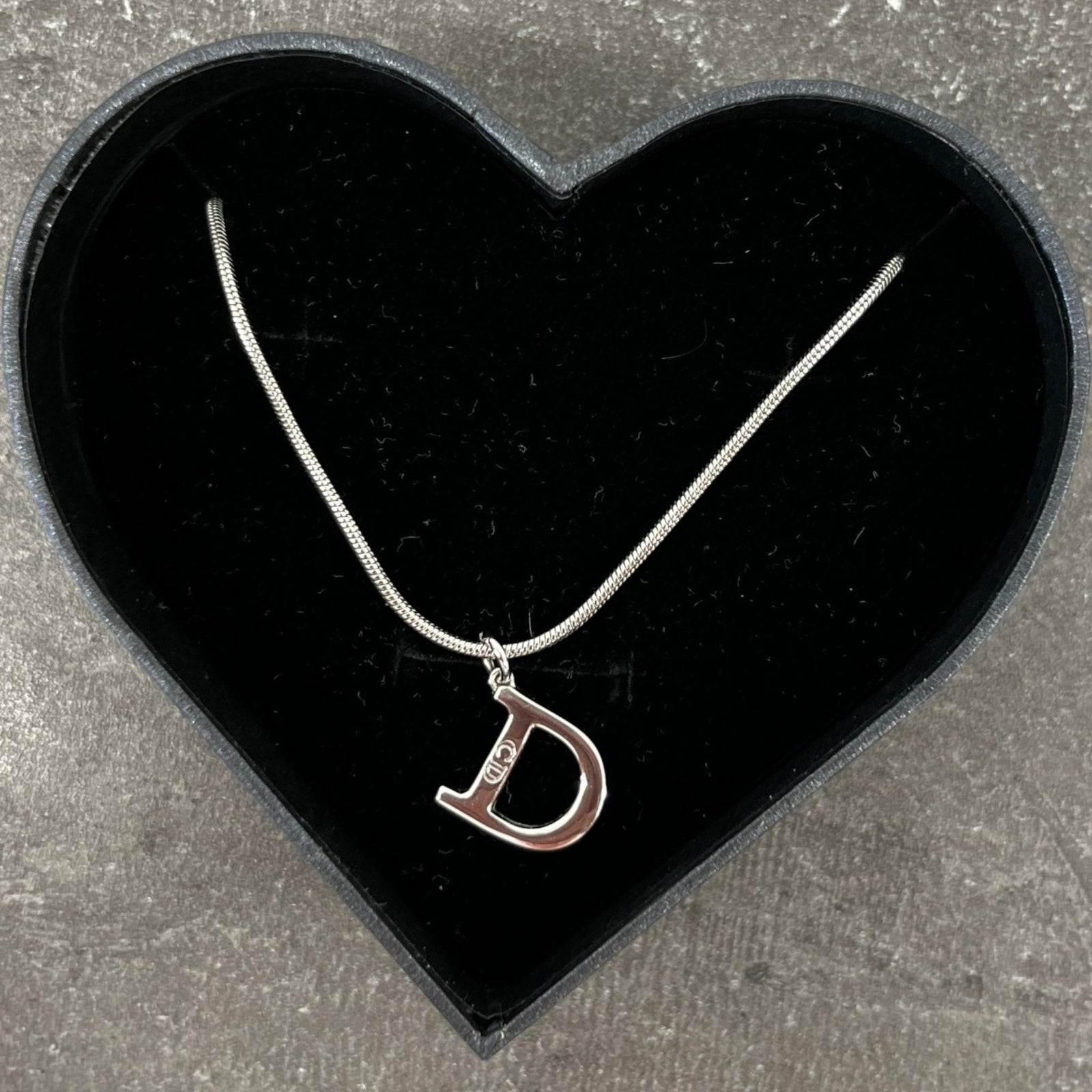 Women's Vintage D Pendant Necklace Silver - Photo 9