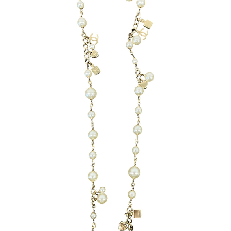 Women's Pearl CC Logo Necklace Gold