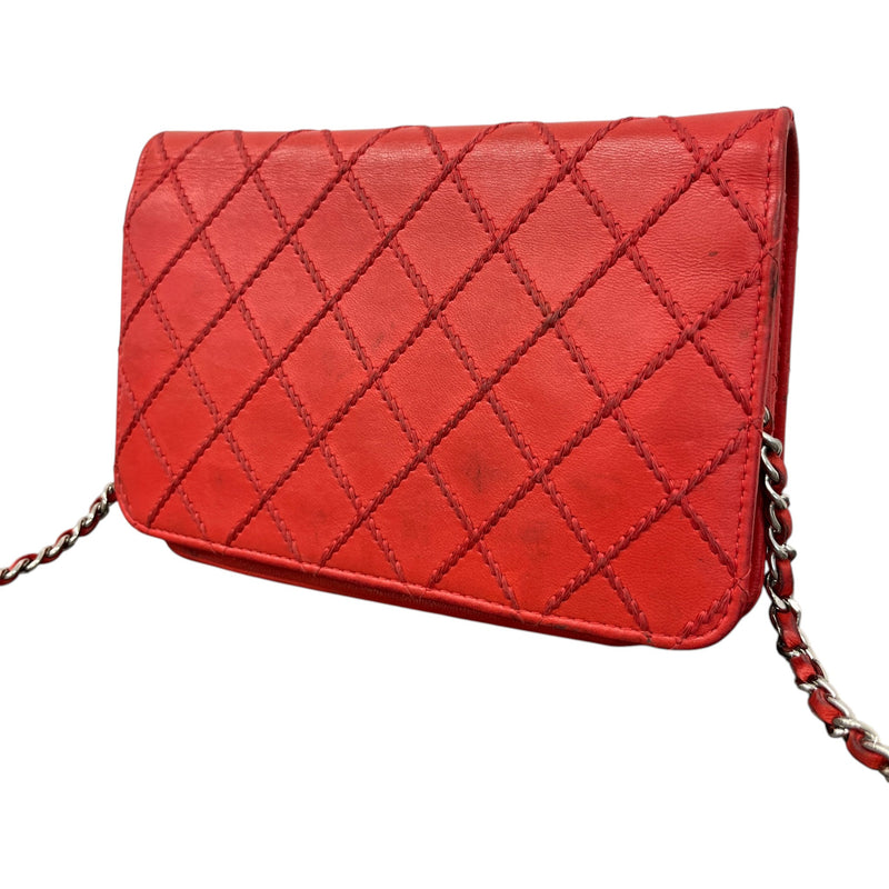Women's CC Lambskin Wallet On Chain Crossbody Bag Red