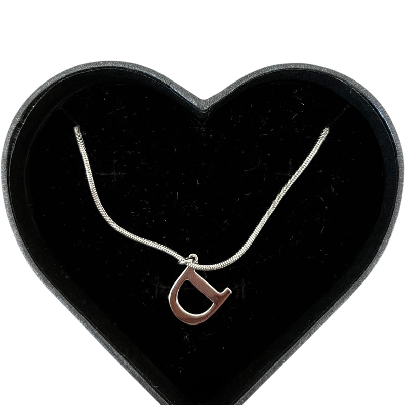 Women's Vintage D Pendant Necklace Silver