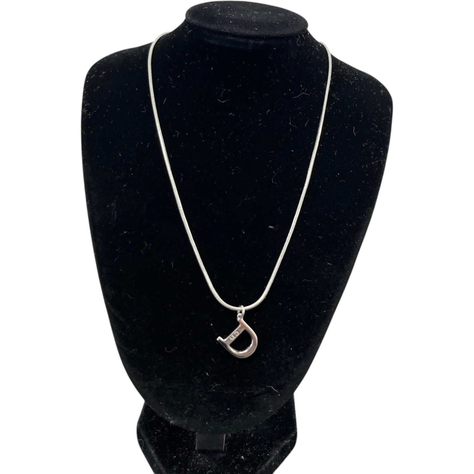 Women's Vintage D Pendant Necklace Silver - Photo 6
