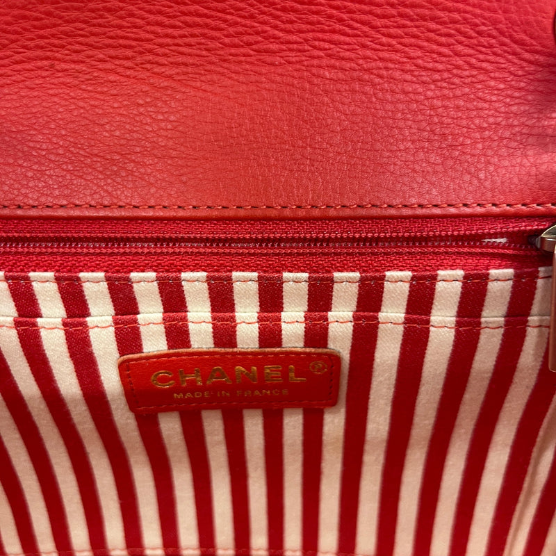 Women's Small Chevron Flap Crossbody Bag Red