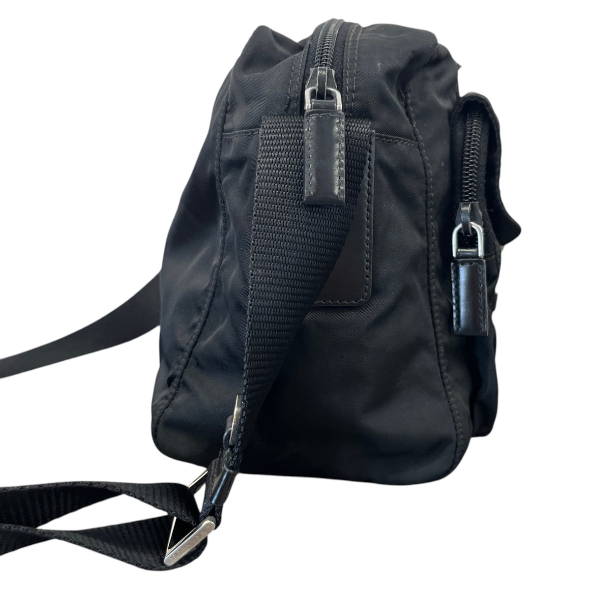 Men's Re-Nylon Plaque Logo Messenger Bag Black - Photo 8