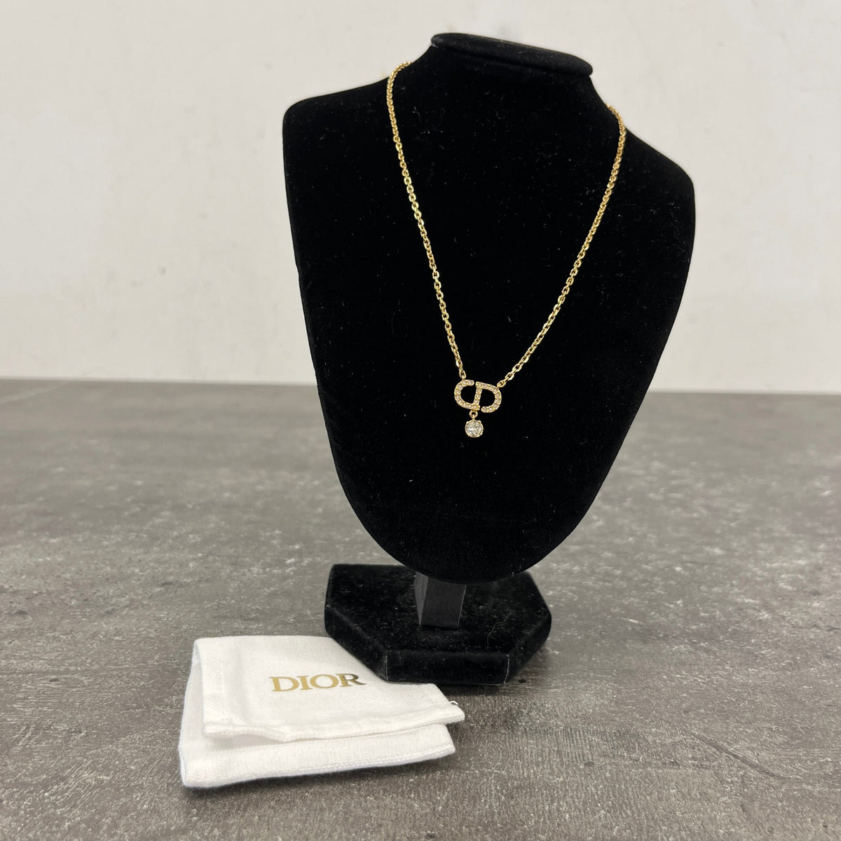 Women's CD Diamond Necklace Gold - Photo 10
