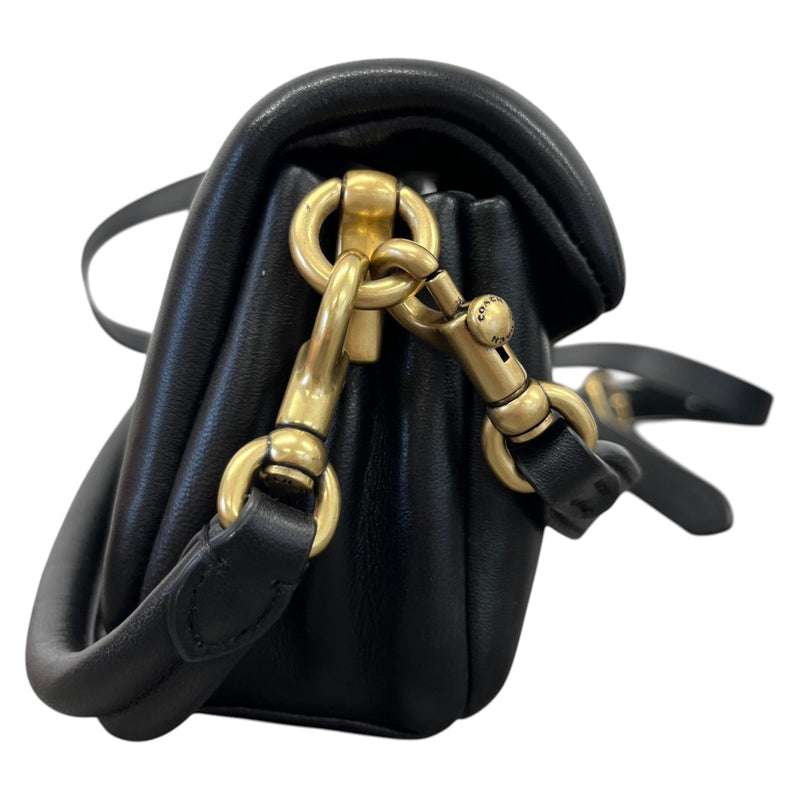 Women's Pillow Tabby 18 Handbag Black