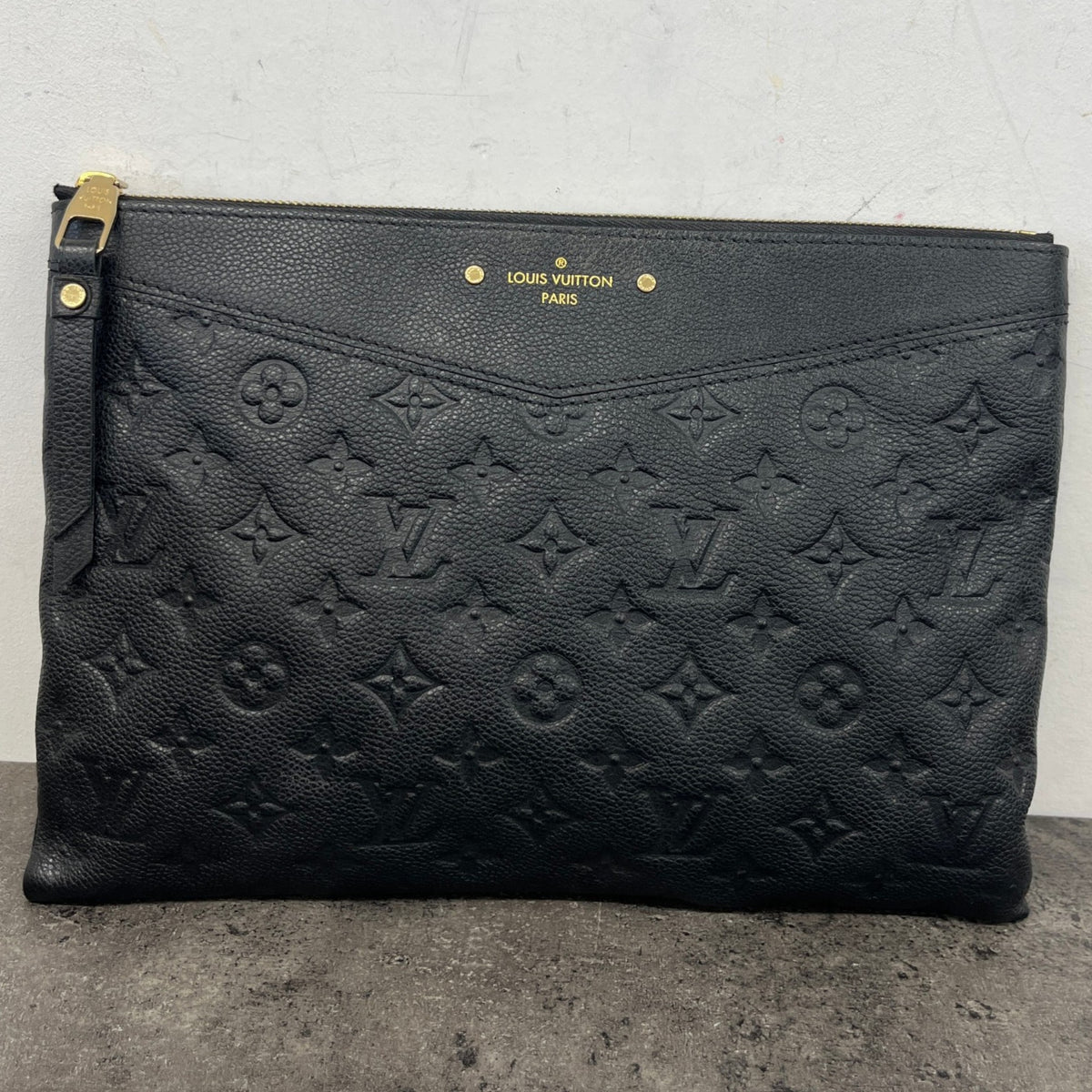Women's Daily Pouch Clutch Black - Photo 11