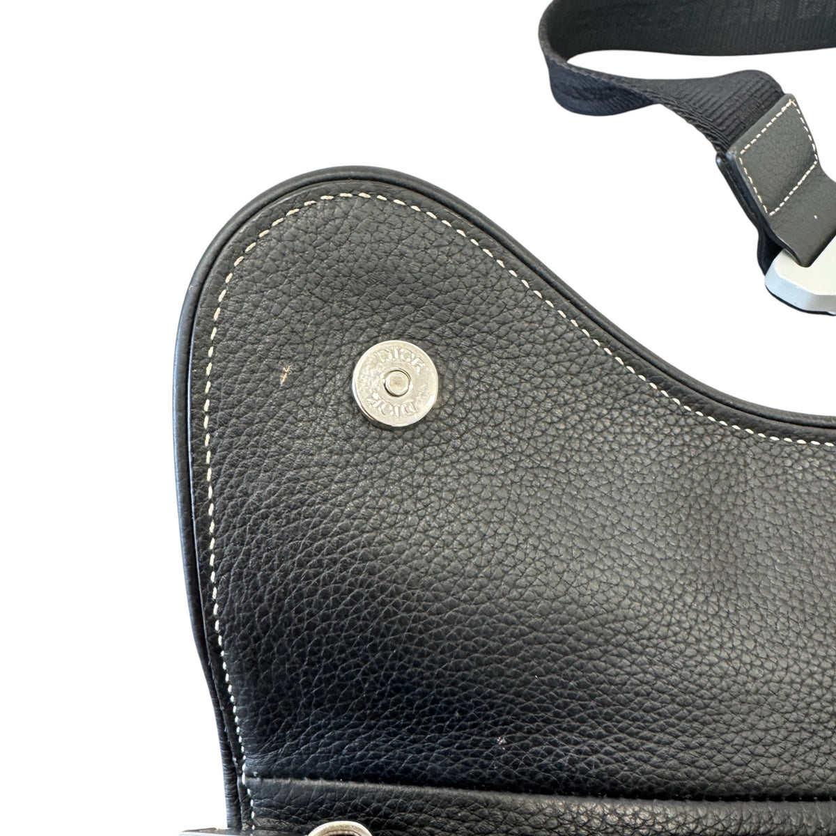 Men's Saddle Messenger Bag Black - Photo 9