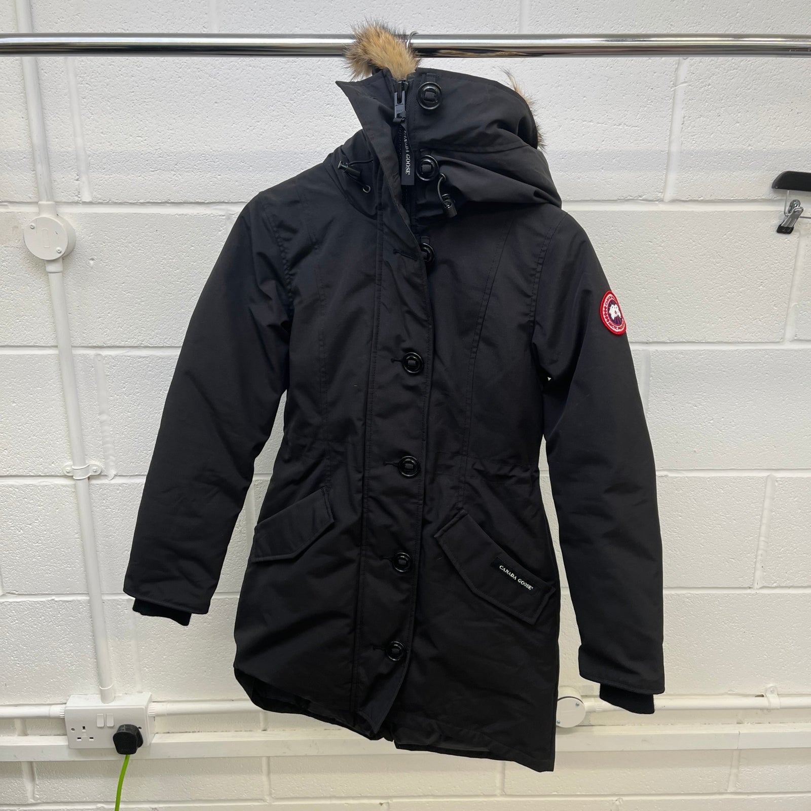 Canada Goose Women's Rossclair Down Jacket Black Size 6 - Photo 10