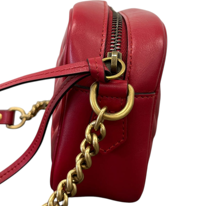 Women's Small GG Marmont Matelassé Crossbody Bag Red