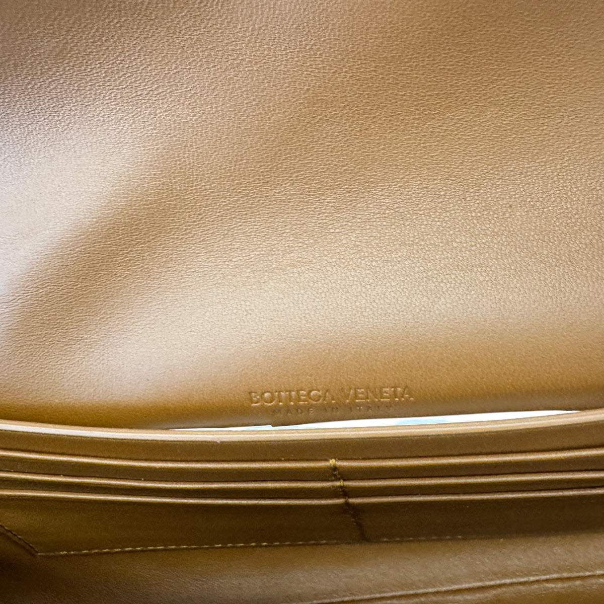 Women's Andiamo Handbag Brown - Photo 9