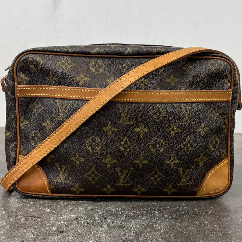Louis Vuitton Women's Trocadero Messenger Bag Brown