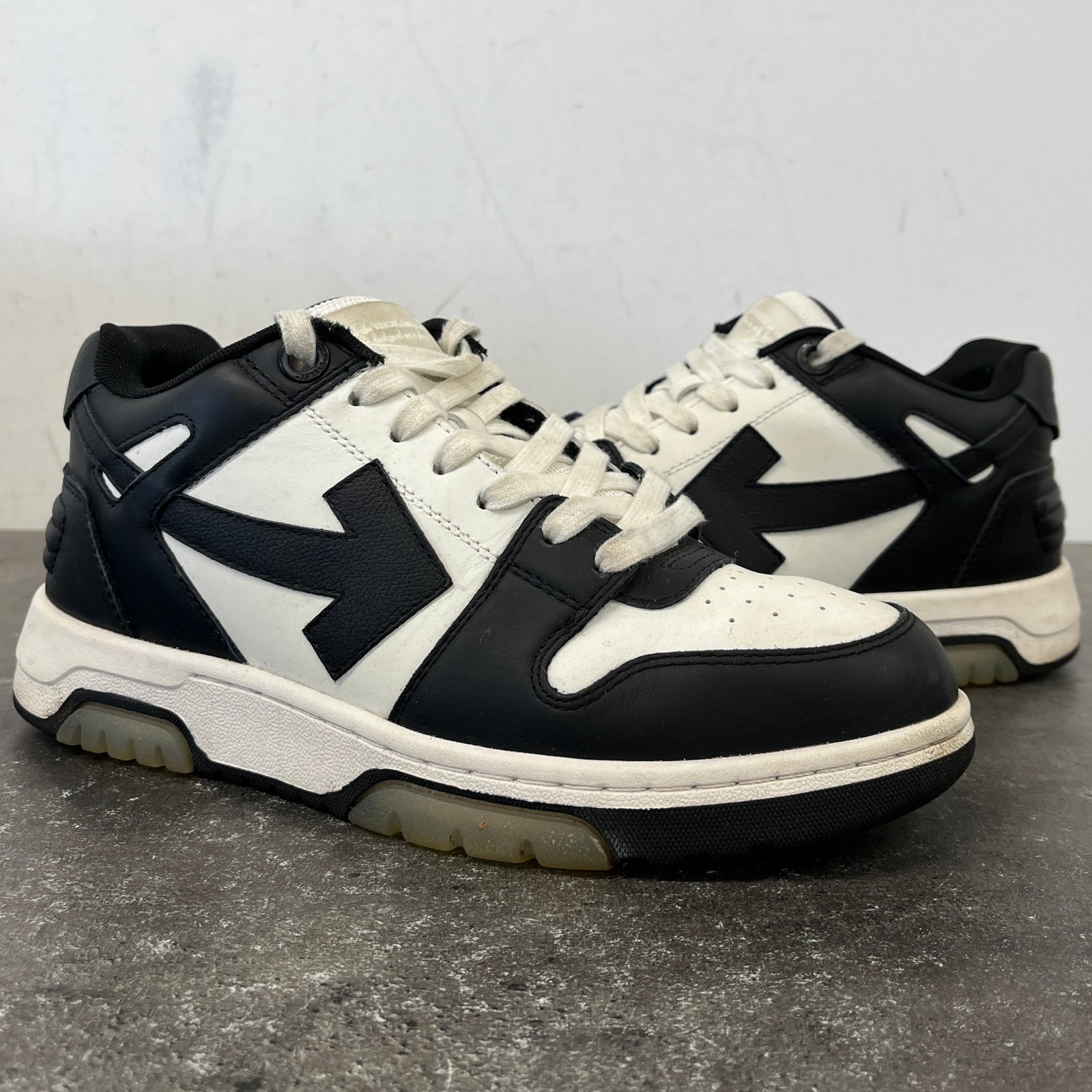 Women's Out Of Office Low Trainers Black Size EU 39 / UK 6 - Photo 12