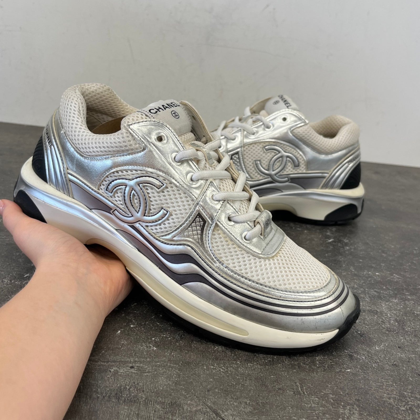 Women's Cc Metallic Runner Low Trainers Silver Size EU 41 / UK 8 - Photo 12