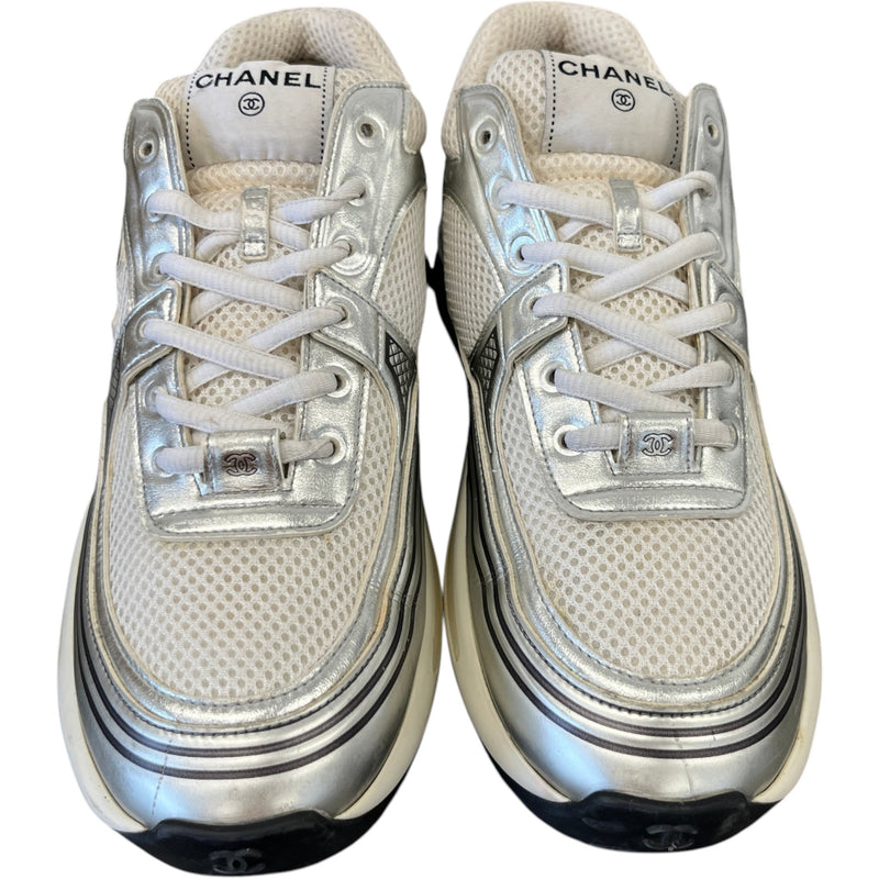 Women's Cc Metallic Runner Low Trainers Silver Size EU 41 / UK 8