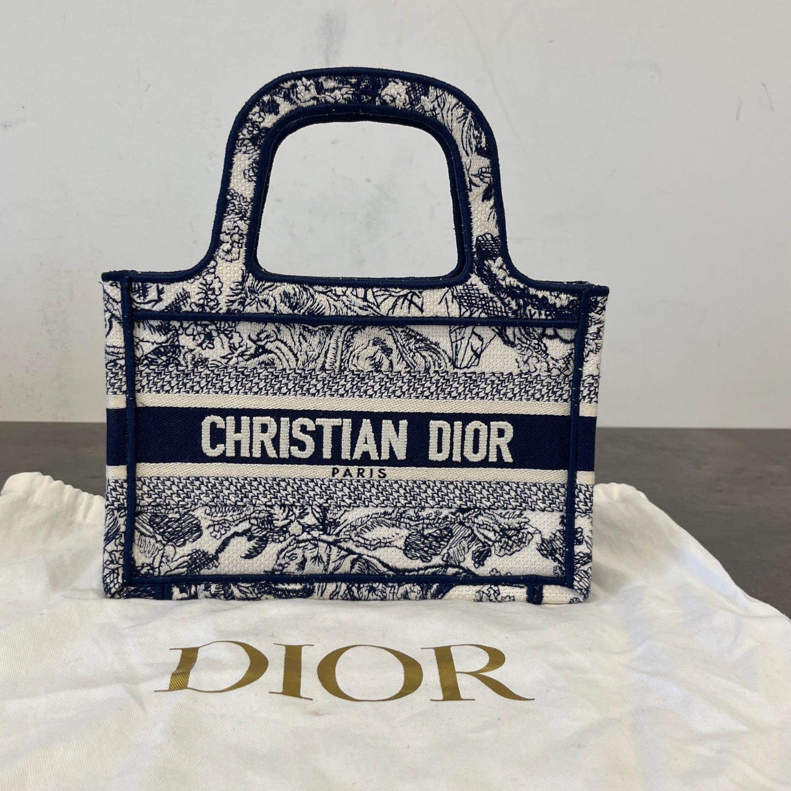 Women's Toile De Jouy Mini Book Tote Bag Navy - Photo 12
