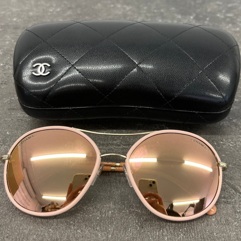 Women's Round Aviator Sunglasses Pink