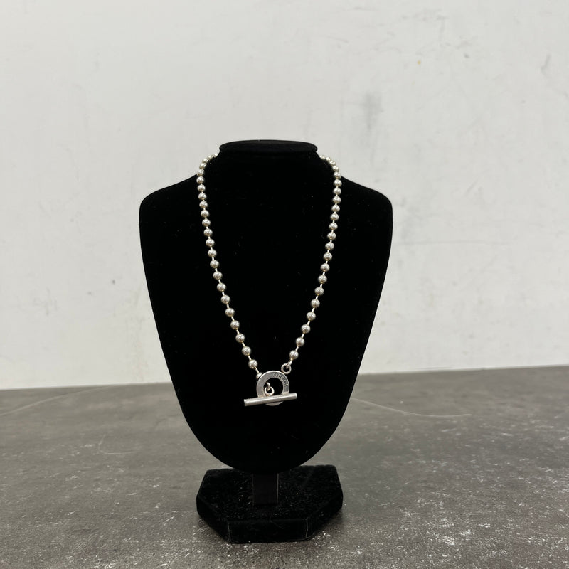 Women's Boule Toggle Necklace Silver