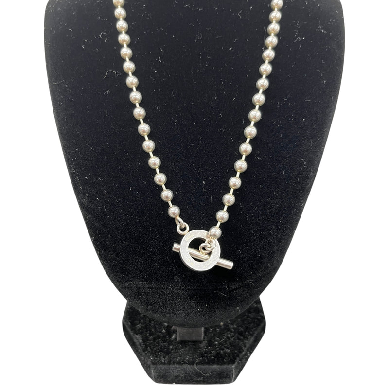 Women's Boule Toggle Necklace Silver