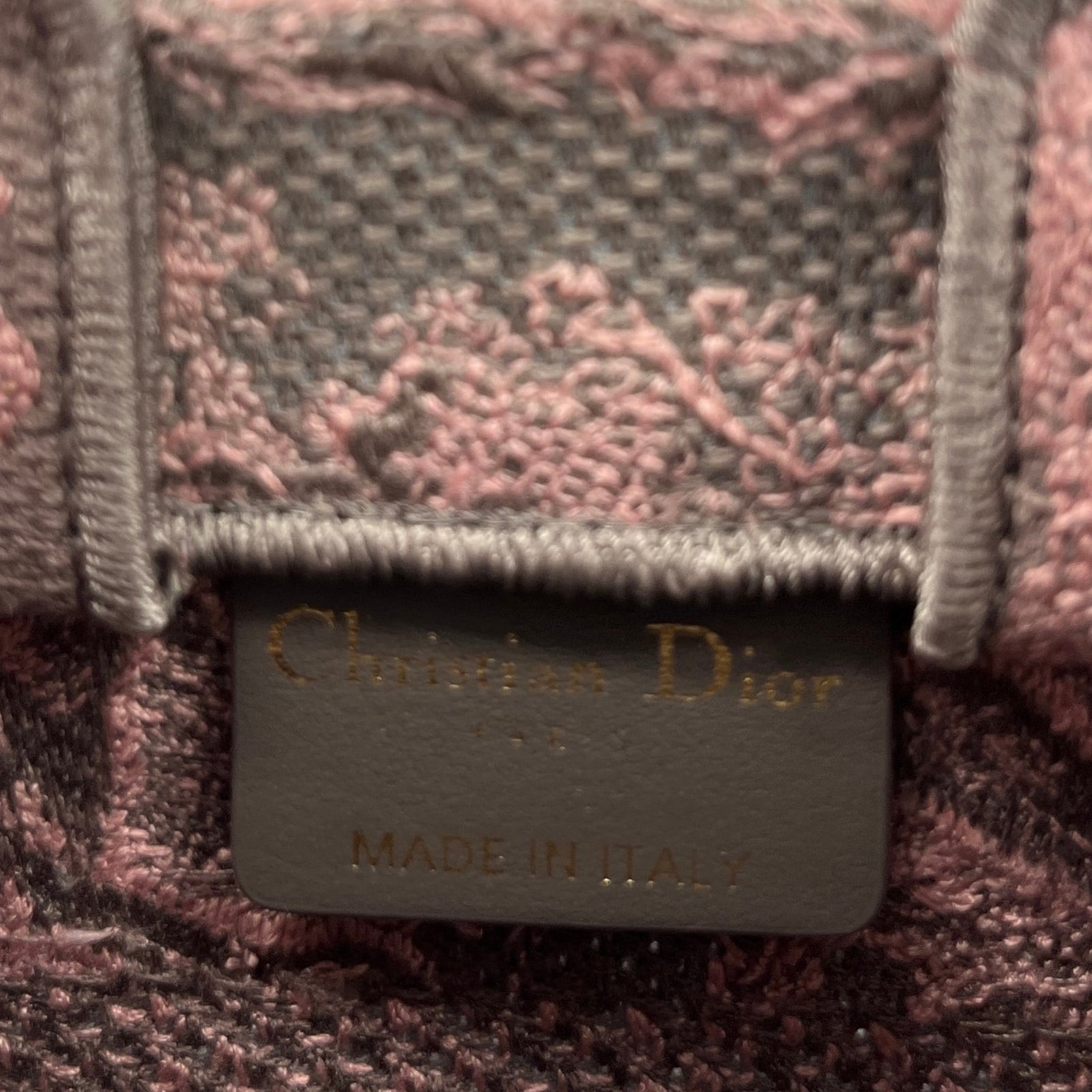 Women's Mini Book Tote Bag Pink - Photo 9
