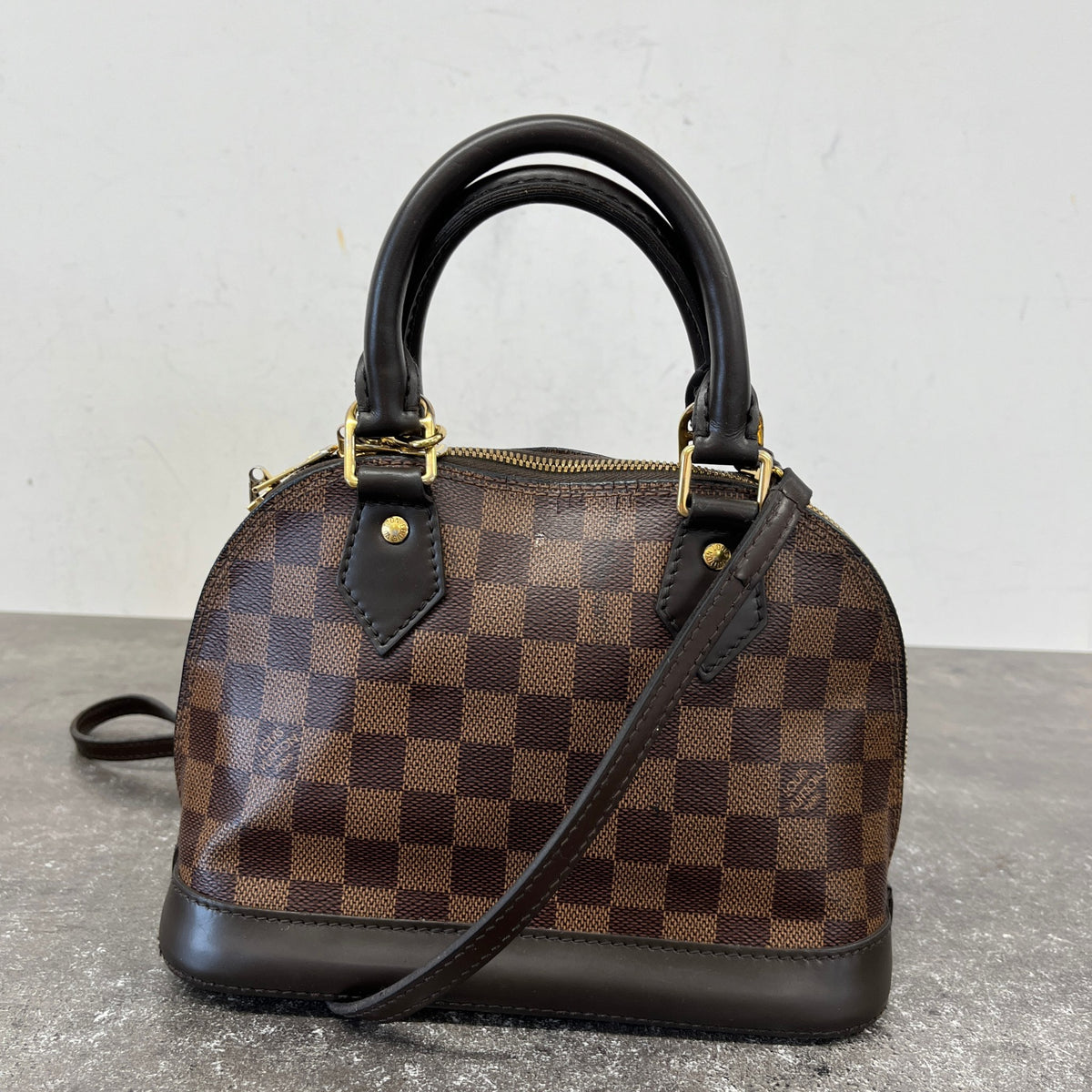 Women's Damier Ebene Alma BB Handbag Brown - Photo 11