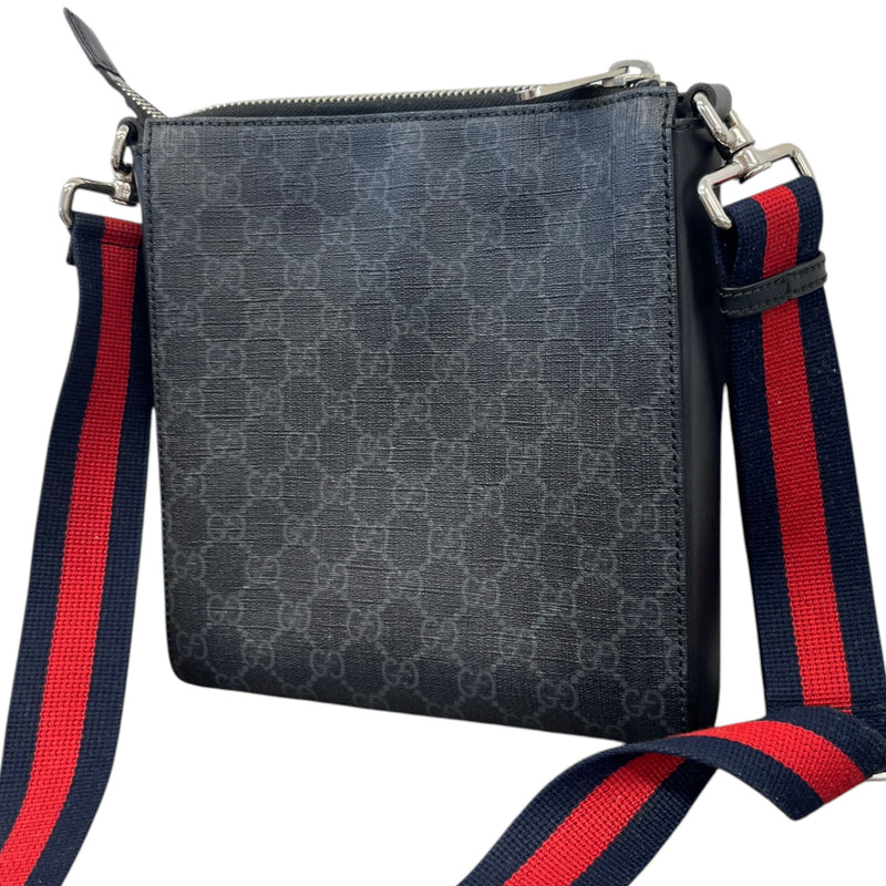 Men's Gg Supreme Messenger Bag Grey