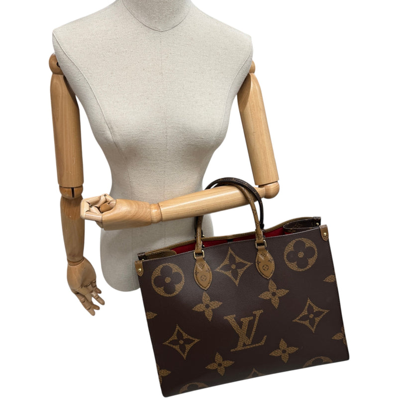 Women's Reverse Monogram OnTheGo GM Handbag Brown