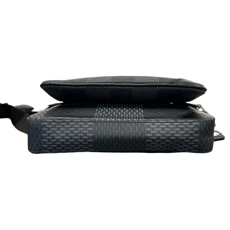 Men's Damier Trio Messenger Bag Black