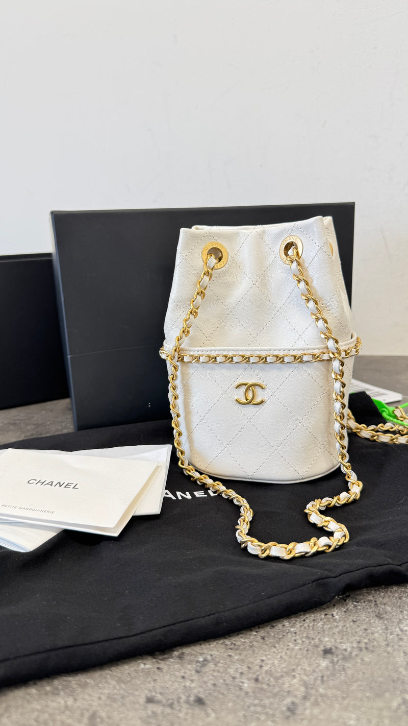Women's Nauticoco Quilted Shiny Lambskin Mini Bucket Handbag White