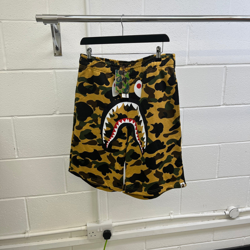 Men's Camo Shark Print Shorts Yellow Size W36