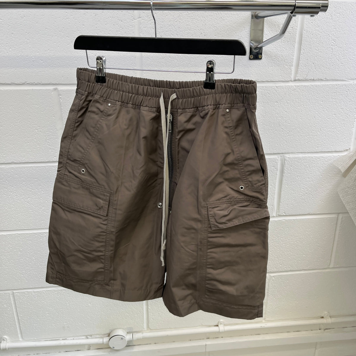 Men's Cargo Zip Shorts Khaki Size L / W34 - Photo 9