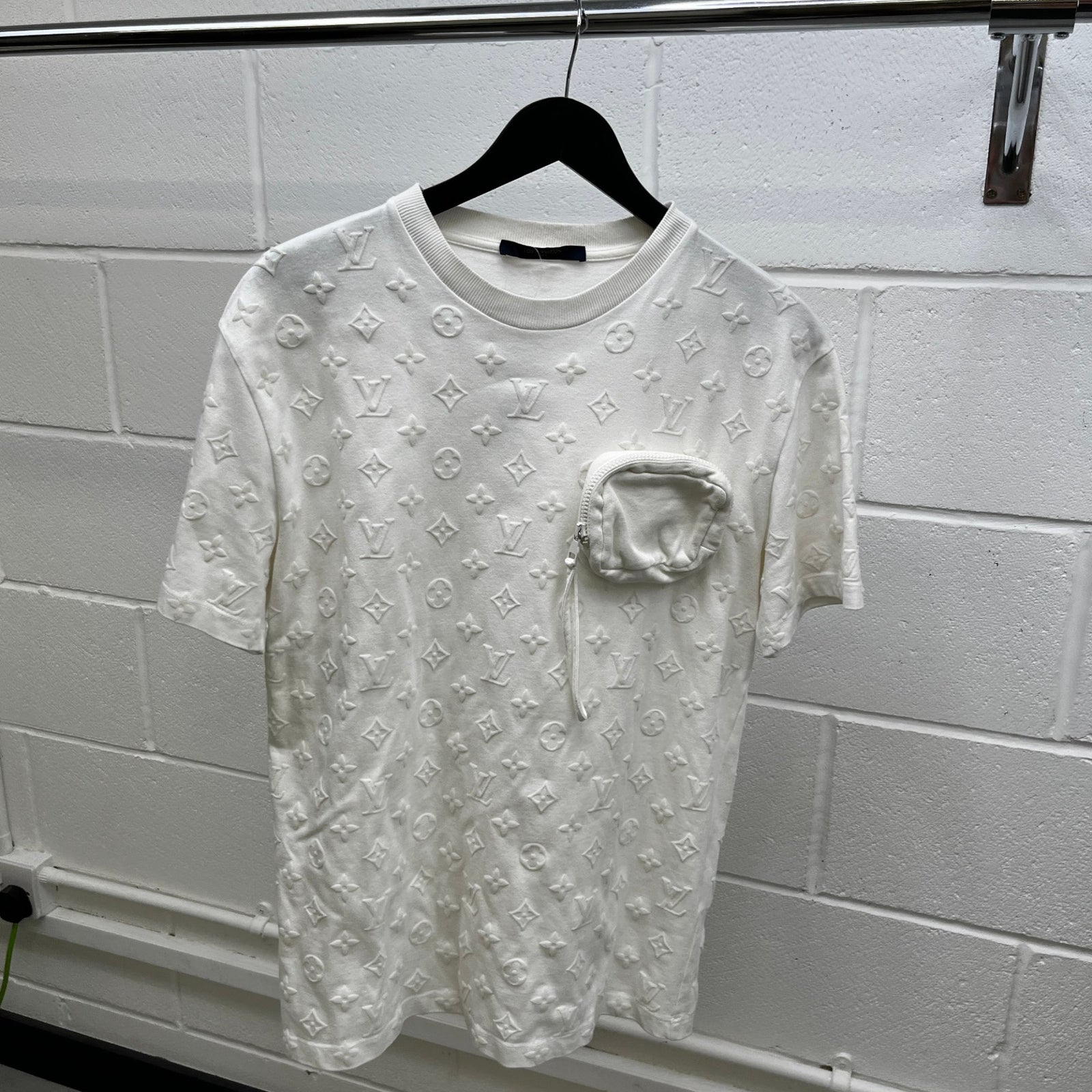 Men's Monogram Jacquard 3D Pocket T-Shirt Cream Size M - Photo 9