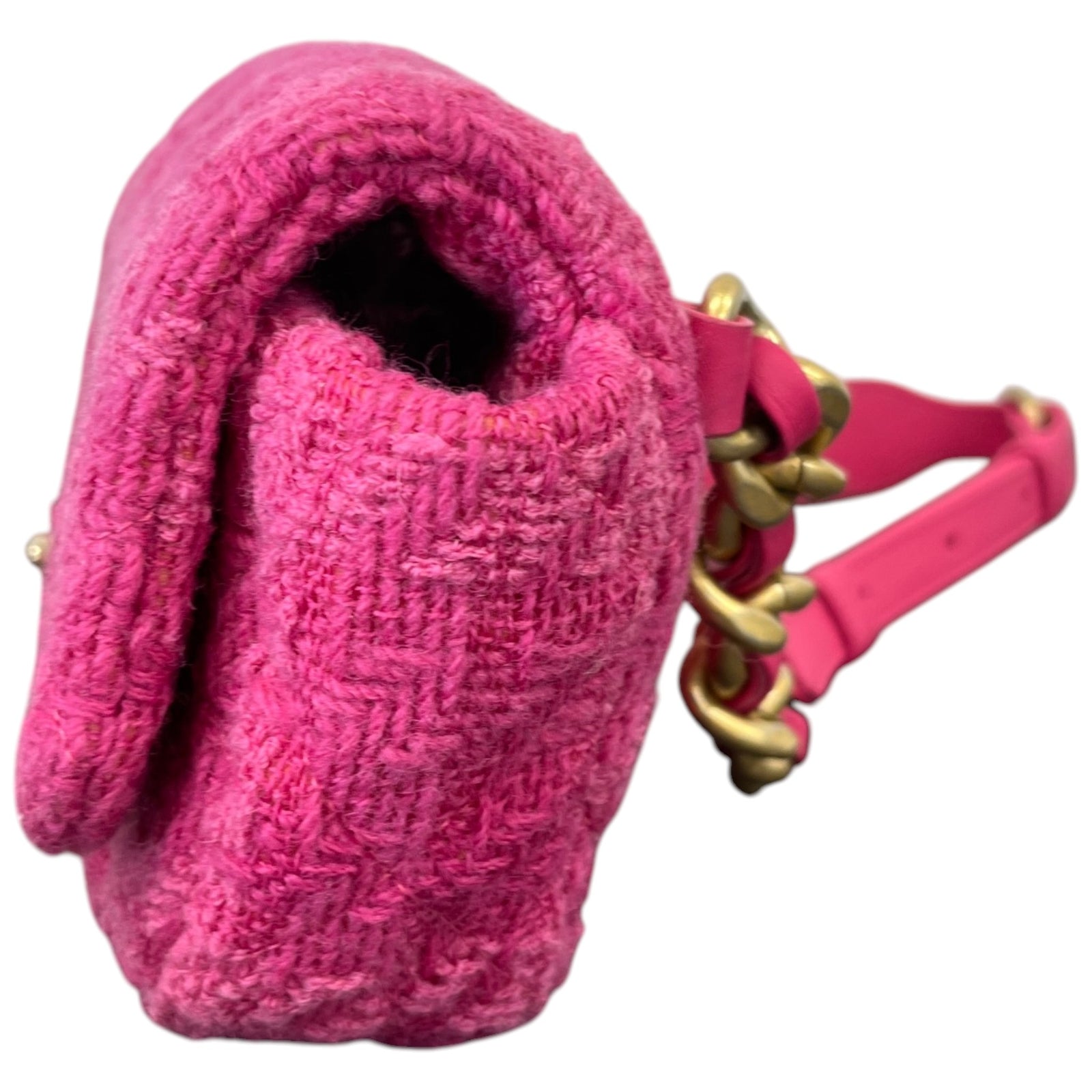 Women's Chanel 19 Belt Bag Pink - Photo 7