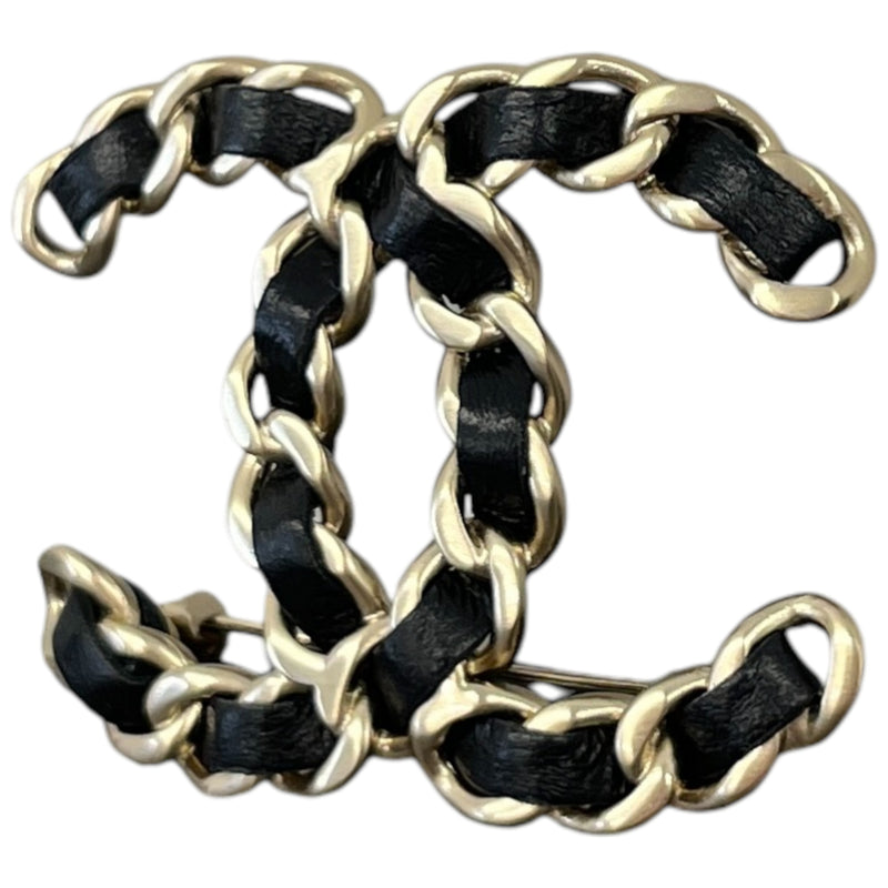 Women's Cc Brooch Black